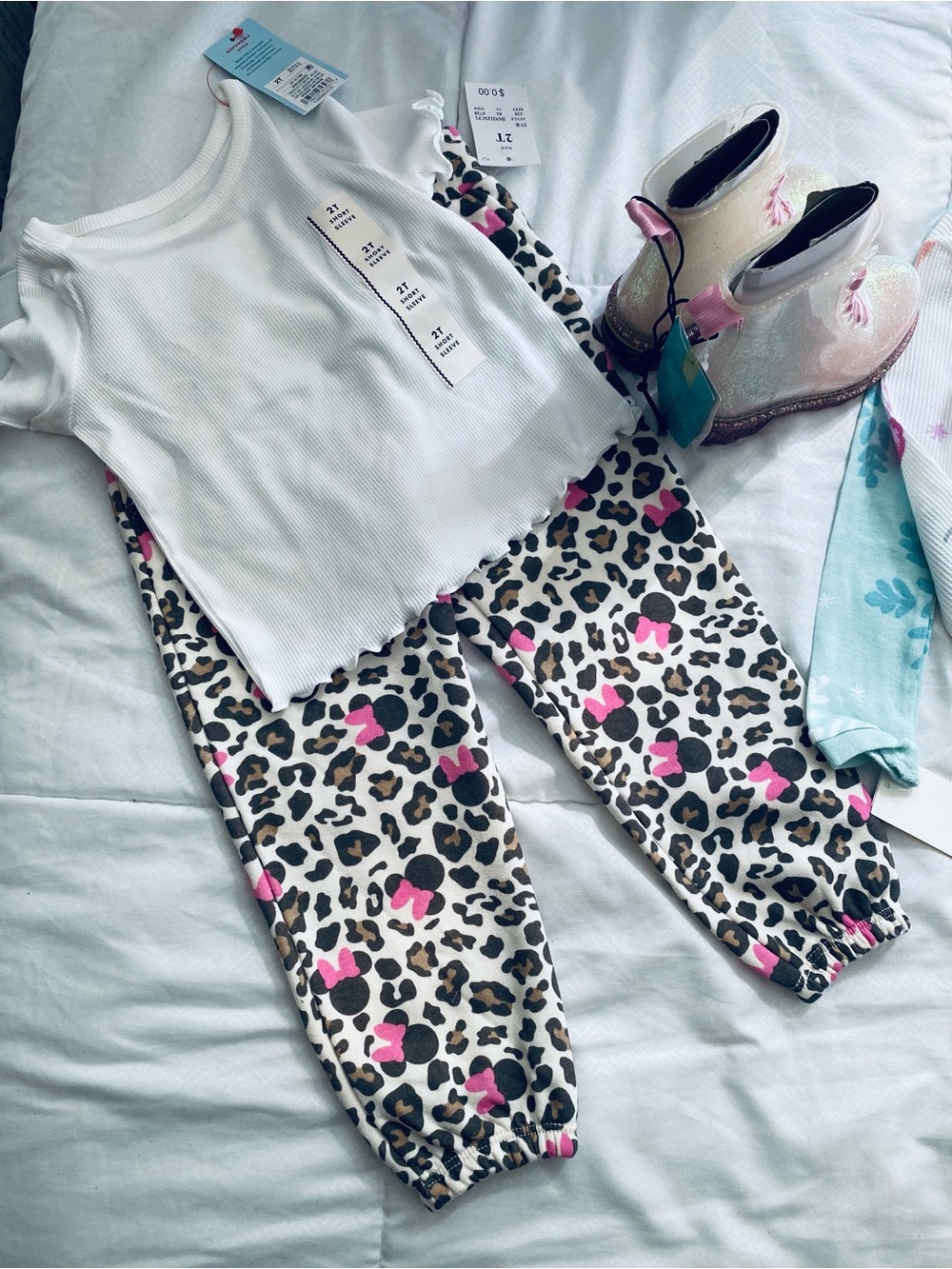 Girls’ Size 2T Bundle ( 6 pieces)